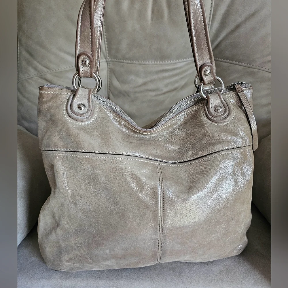 Coach little metallic